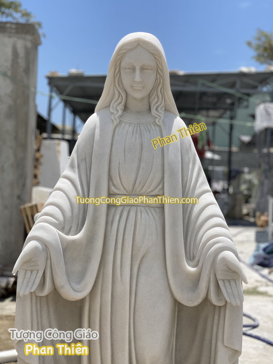 Tượng Đức Mẹ Ban Ơn bằng đá tự nhiên